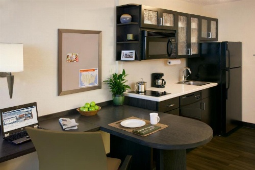 Candlewood Suites Sayre image 15