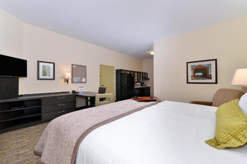 Candlewood Suites Sayre image 7